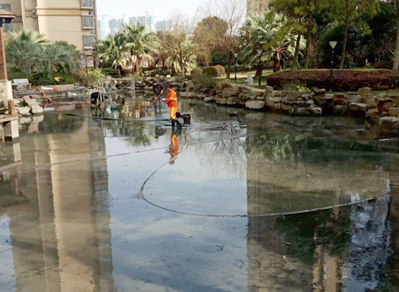 长垣景观池淤泥清理
